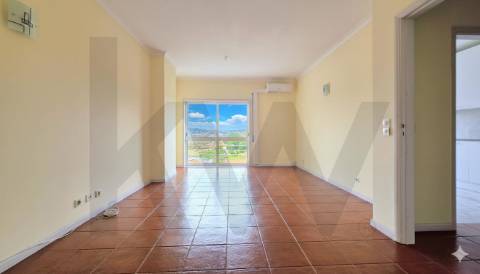 Moderno Apartamento T2 em Paço de Sousa, Penafiel