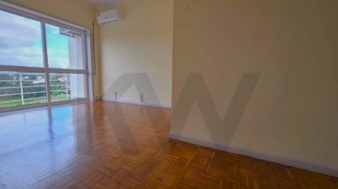 Moderno Apartamento T2 em Paço de Sousa, Penafiel
