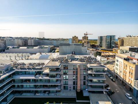 Moradia em Matosinhos Sul - T3 de luxo como novo em condomínio fechado.