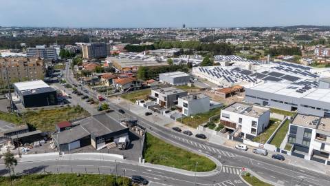 Terreno para construção de prédio - 9 frações