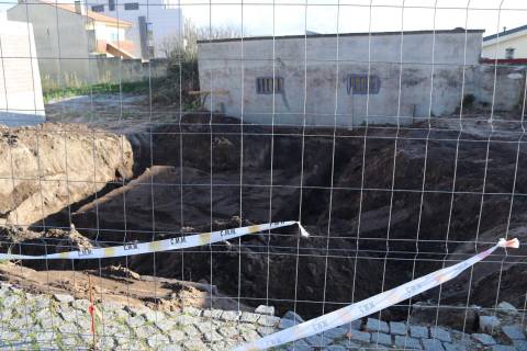 Moradia T3 em construção a 200m praia de Lavra – Arquitetura moderna e elevada eficiência energética