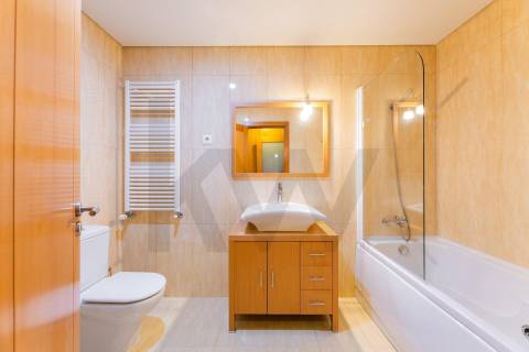 Apartamento T3, em Nogueiró Braga.