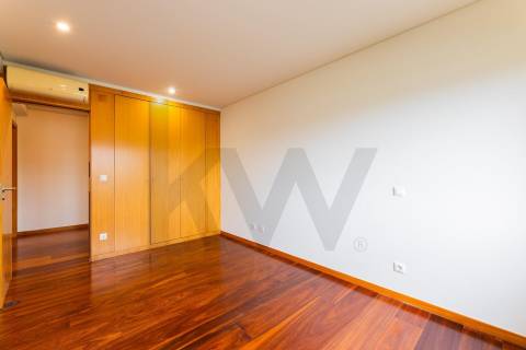 Apartamento T3, em Nogueiró Braga.