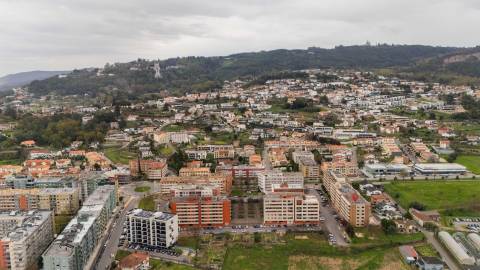 Apartamento T3, em Nogueiró Braga.