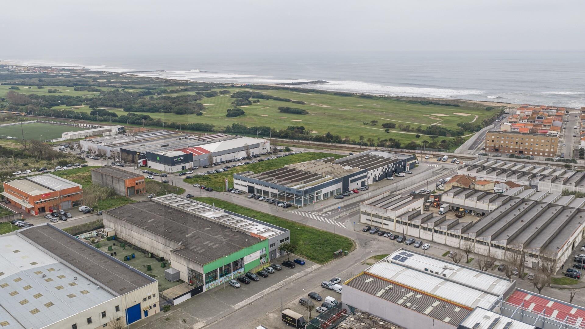 🚀 Edifício Comercial e Industrial com 1.584 m2 em Espinho (Silvalde) – Elevada versatilidade