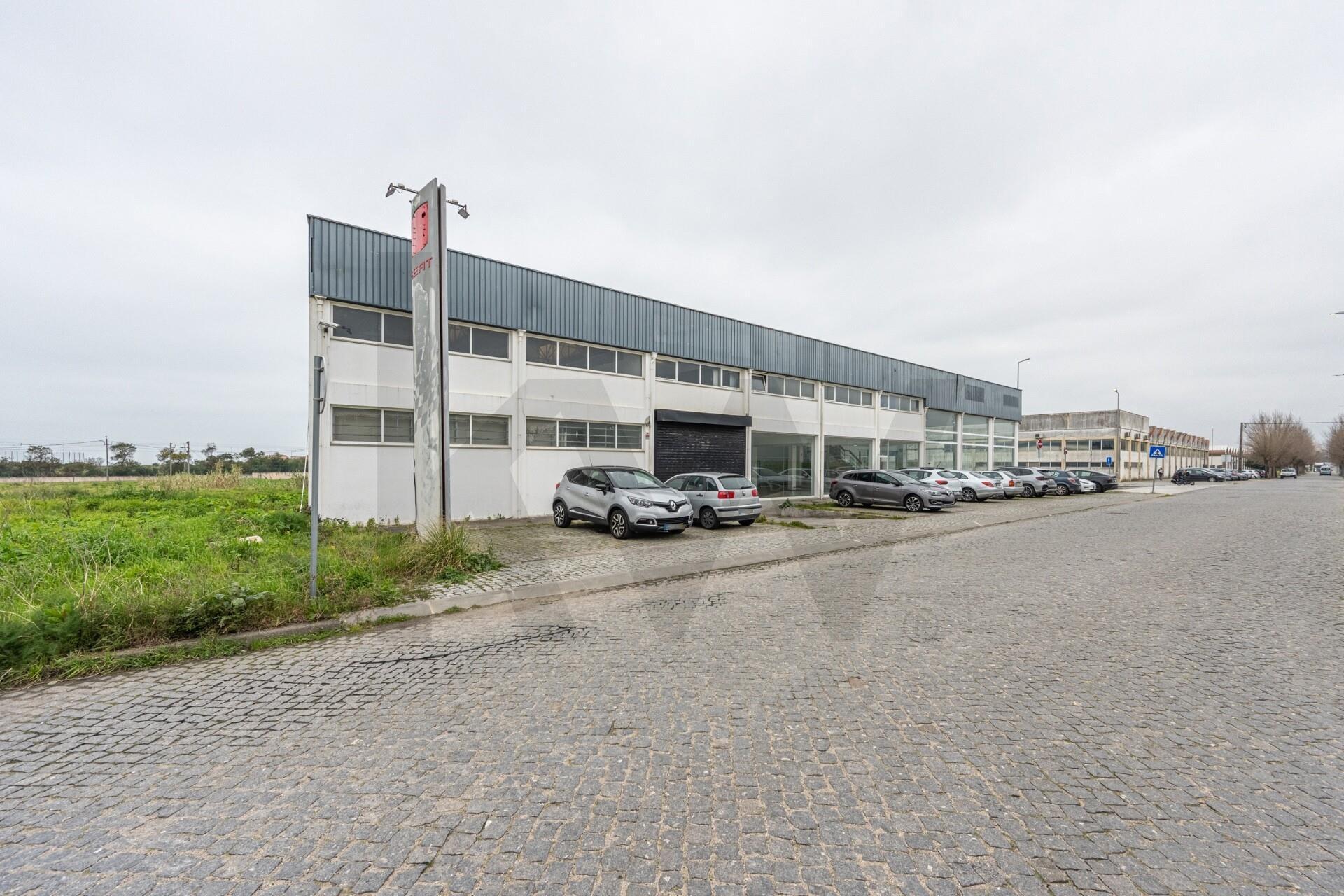🚀 Edifício Comercial e Industrial com 1.584 m2 em Espinho (Silvalde) – Elevada versatilidade