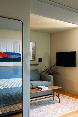 Apartamento T1+1 na Foz, Edifício Gireu - Design Contemporâneo e Luz no Coração da Foz