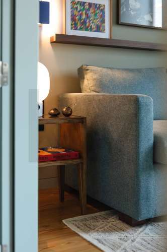 Apartamento T1+1 na Foz, Edifício Gireu - Design Contemporâneo e Luz no Coração da Foz