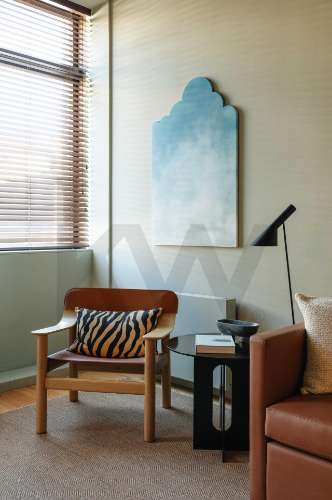 Apartamento T1+1 na Foz, Edifício Gireu - Design Contemporâneo e Luz no Coração da Foz