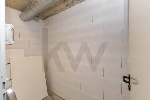 T2 Moderno em Matosinhos Sul com Varanda e Garagem – Perto da Praia e Metro