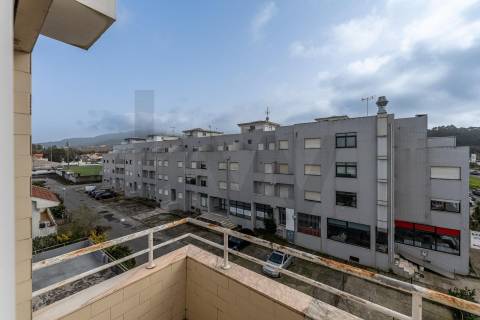 Apartamento T3+1 duplex com terraço em Freguesia de Âncora, Caminha