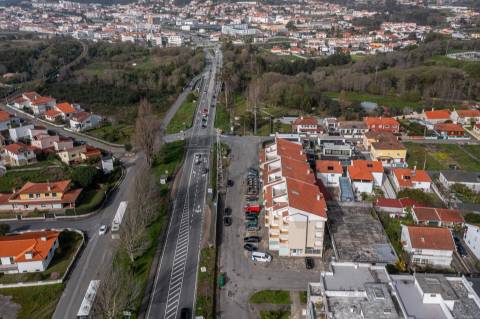 Apartamento T3+1 duplex com terraço em Freguesia de Âncora, Caminha