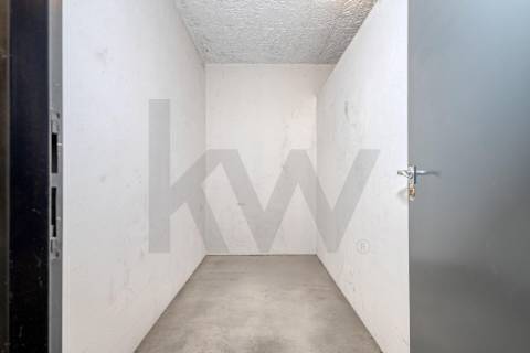 Apartamento T3+1 com Terraço (T4) - Vila Nova de Gaia - Metro VL8