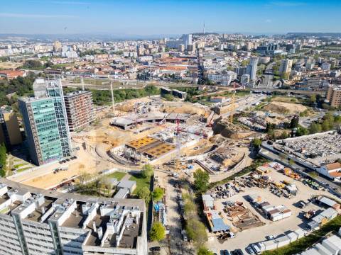 Apartamento T3+1 com Terraço (T4) - Vila Nova de Gaia - Metro VL8