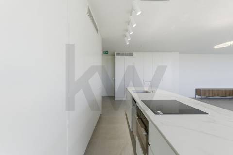 Carvoeiro: Vários apartamentos (T2, T3 e T4) em resort com rendimento (Rental Pool)