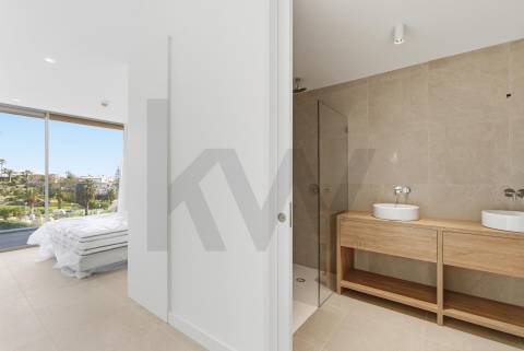 Carvoeiro: Vários apartamentos (T2, T3 e T4) em resort com rendimento (Rental Pool)
