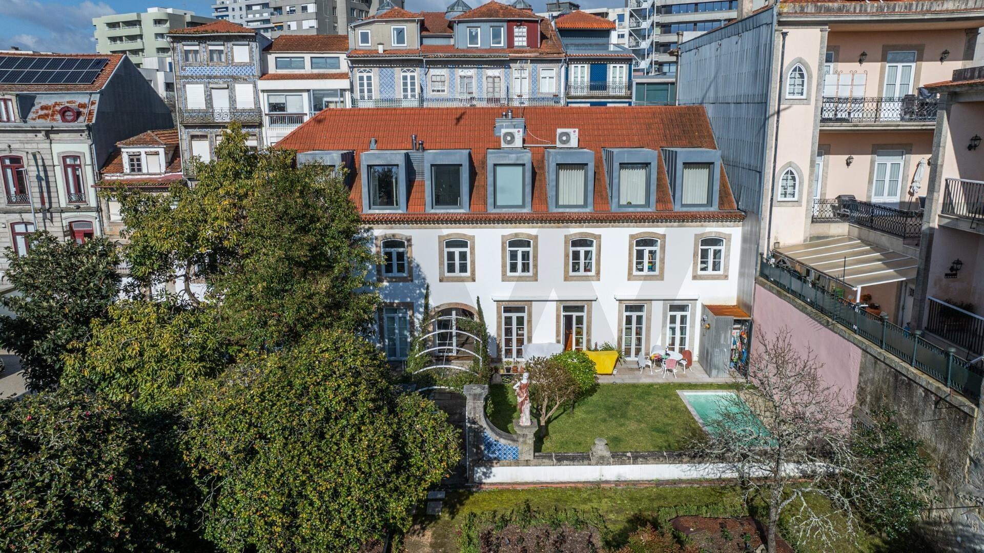 Apartamento T3 de Luxo no Coração da Zona Romântica do Porto - Ao Palácio Cristal