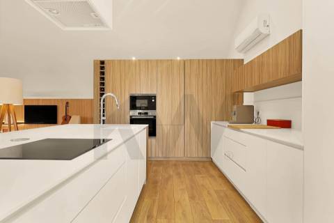 Apartamento T3 de Luxo no Coração da Zona Romântica do Porto - Ao Palácio Cristal