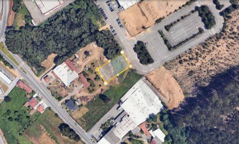 TERRENO INDUSTRIAL COM 1.031 M2 NA ZI DAS TRAVESSAS, S. JOÃO DA MADEIRA