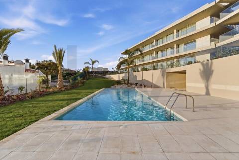 Carvoeiro: Vários apartamentos (T2, T3 e T4) em resort com rendimento (Rental Pool)