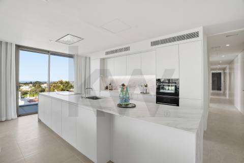 Carvoeiro: Vários apartamentos (T2, T3 e T4) em resort com rendimento (Rental Pool)