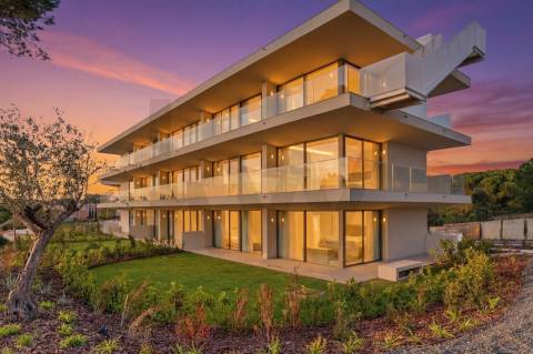 Carvoeiro: Apartamento T2 em resort com rendimento (Rental Pool)