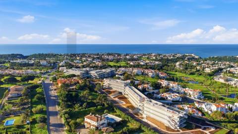 Carvoeiro: Apartamento T2 em resort com rendimento (Rental Pool)