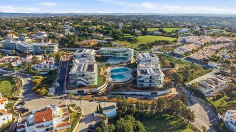 Carvoeiro: Apartamento T2 em resort com rendimento (Rental Pool)