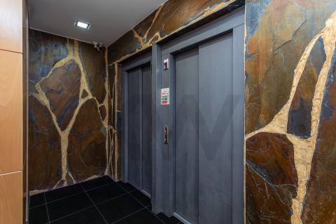 Apartamento T4 com 2 Suites e varandas em Alcabideche