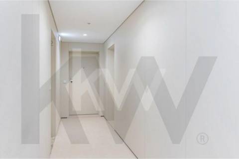 Apartamento T2 Com Garagem - Rua Oliveira Monteiro, Porto