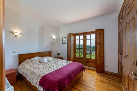 Moradia T4 com vista mar em Moledo