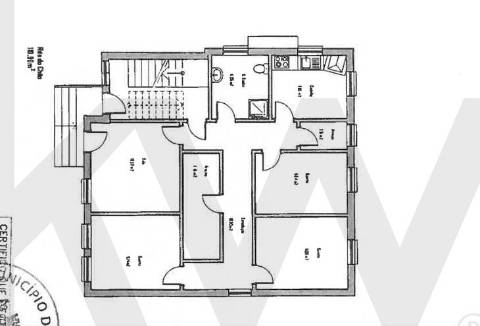 Prédio em Prop. Total  com 2 Apartamentos T3 + Cave em Bragança (Sé )