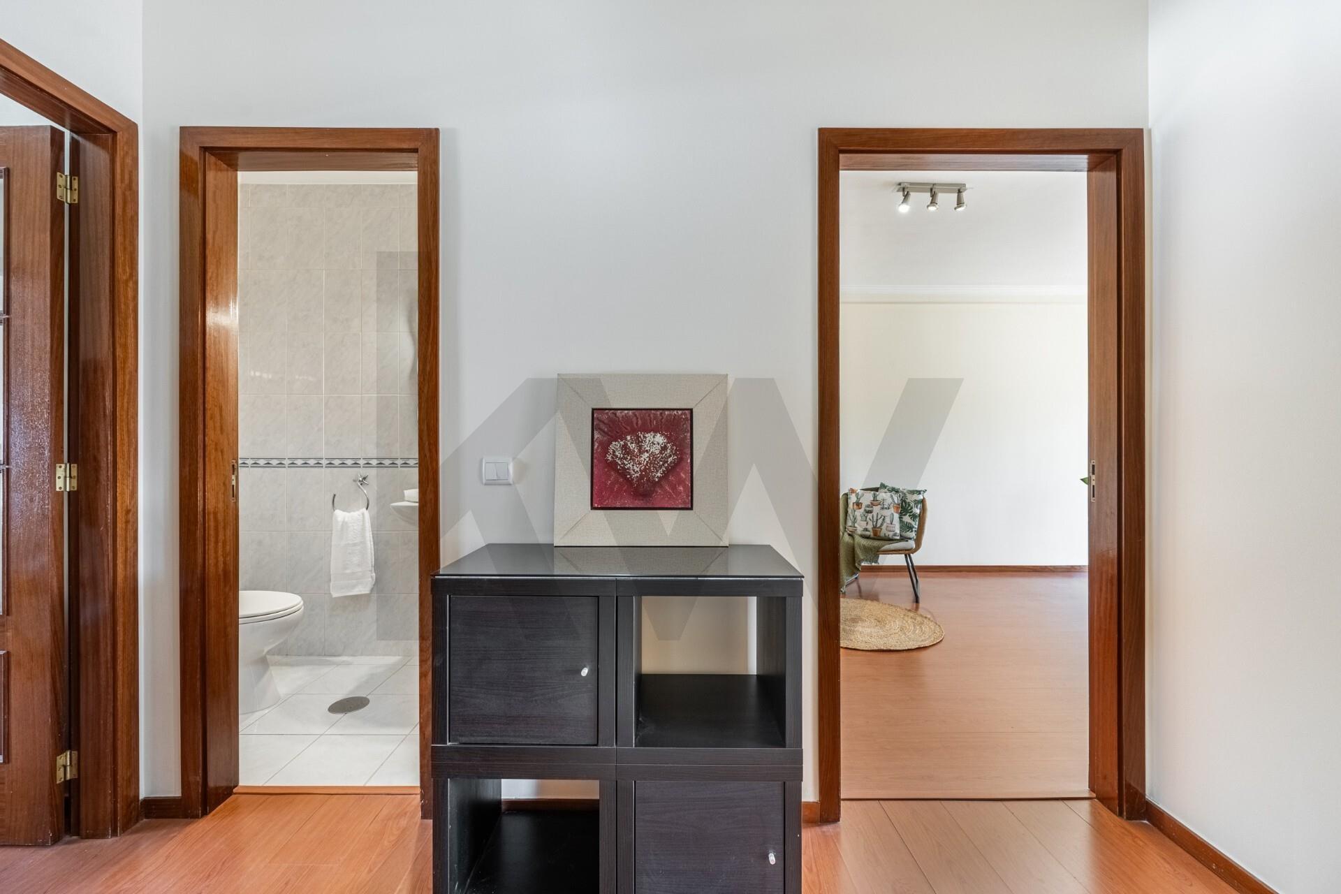 Apartamento T2 | Garagem e Arrumos | Jovim - Gondomar 