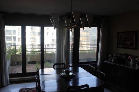 Apartamento T5 na Avenida da Boavista, com 270 m² 