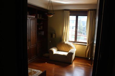 Apartamento T5 na Avenida da Boavista, com 270 m² 