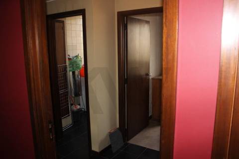 Apartamento T5 na Avenida da Boavista, com 270 m² 