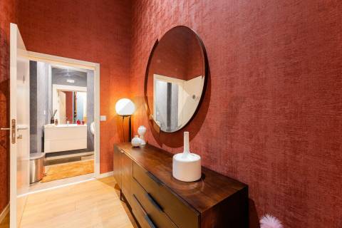 Loja - garrafeira para trespasse no centro de Braga- zona histórica da Sé