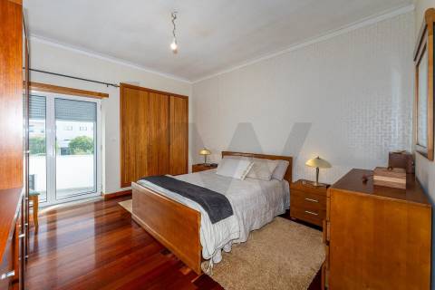 Moradia T3 em banda com terraço e garagem em Vila Praia de Âncora, Caminha