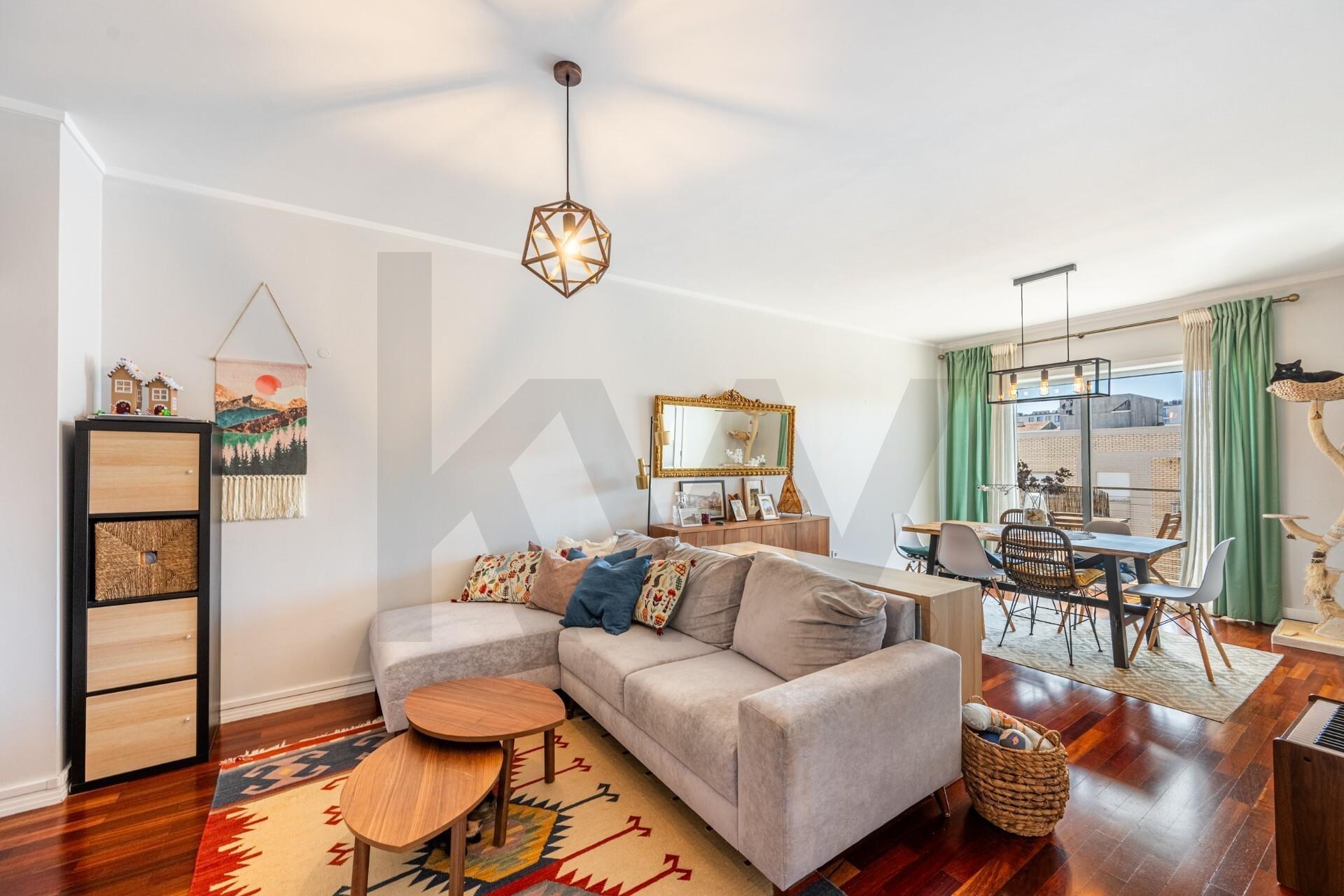 Apartamento T2 com Localização  Única e Estratégica-Junto ao Hospital São João  e Polo Universitário