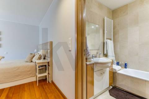 Apartamento T3 com 3 WC, Renovado em Moreira da Maia!