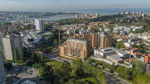 ⭐Apartamento T2, excelentes áreas, zona Nobre do Porto - Lordelo do Ouro. Terraço com 50 m² ⭐