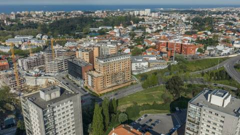 ⭐Apartamento T2, excelentes áreas, zona Nobre do Porto - Lordelo do Ouro. Terraço com 50 m² ⭐
