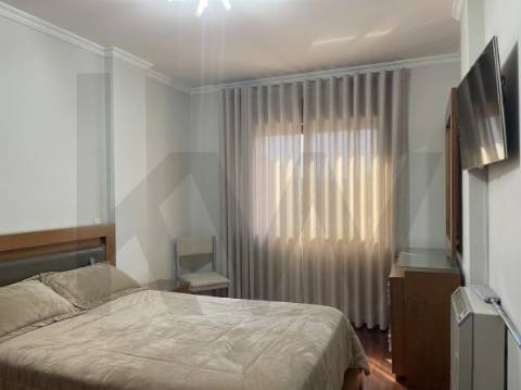 Apartamento T2+1 na Av. Renato Araújo (S. João da Madeira)
