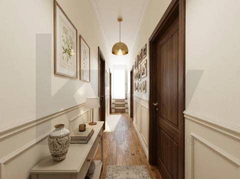 OPORTUNIDADE: Moradia + 2 Casas para Recuperar, Terreno e Vistas Únicas - Mata da Rainha 