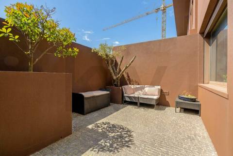 Moradia T4+1 no Villas do Parque: Viver entre o Parque e o Mar