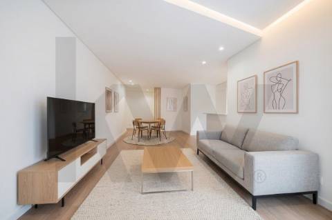 Apartamento T1 com Terraço na Rua Luís Soares Barbosa (Braga Parque)