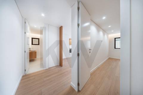 Apartamento T1 com Terraço na Rua Luís Soares Barbosa (Braga Parque)