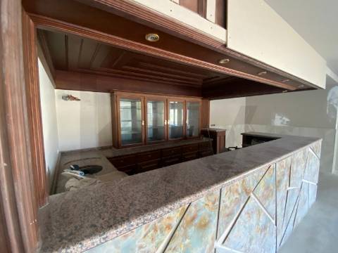 Moradia de Luxo T7 com Piscina Interior | Santo Tirso - Trofa