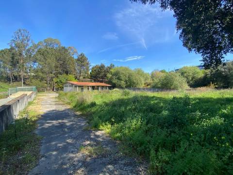 Moradia de Luxo T7 com Piscina Interior | Santo Tirso - Trofa