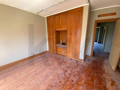 Moradia de Luxo T7 com Piscina Interior | Santo Tirso - Trofa